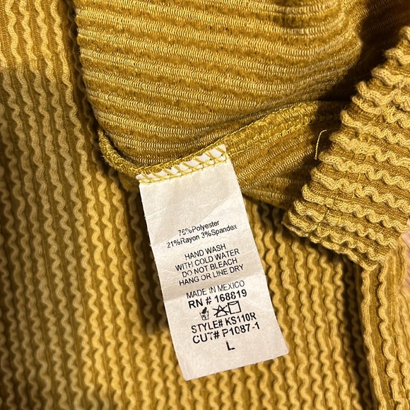 NWOT  2 Piece Top and Skirt 21 Saints - Picture 8 of 9